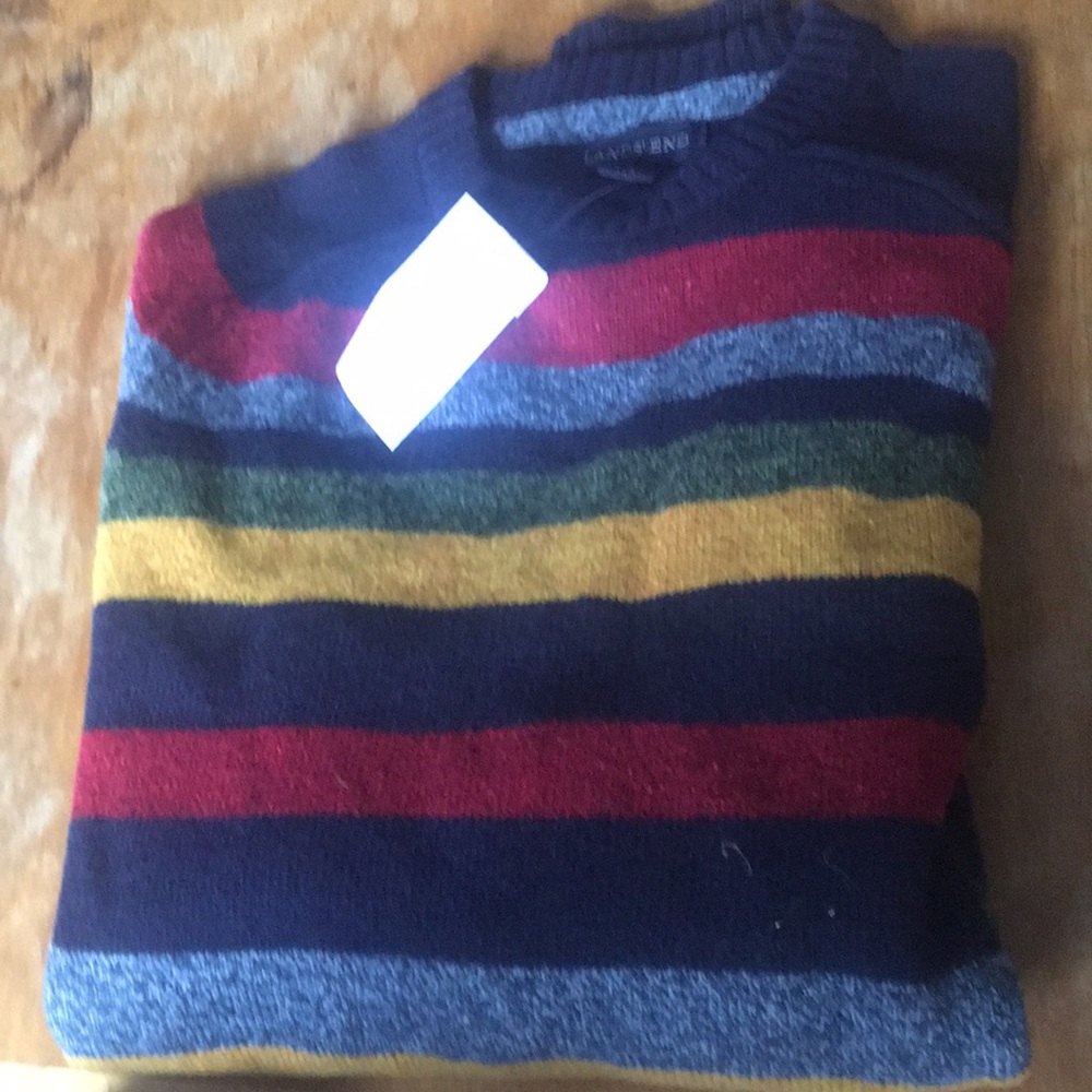 NWT Men’s Lands End Lambs Wool Sweater.